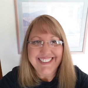 Meet your Posher, Tina